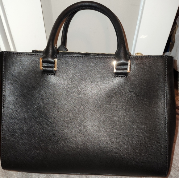 Michael Kors Kellen MD Satchel Bag in Black - Picture 2 of 12